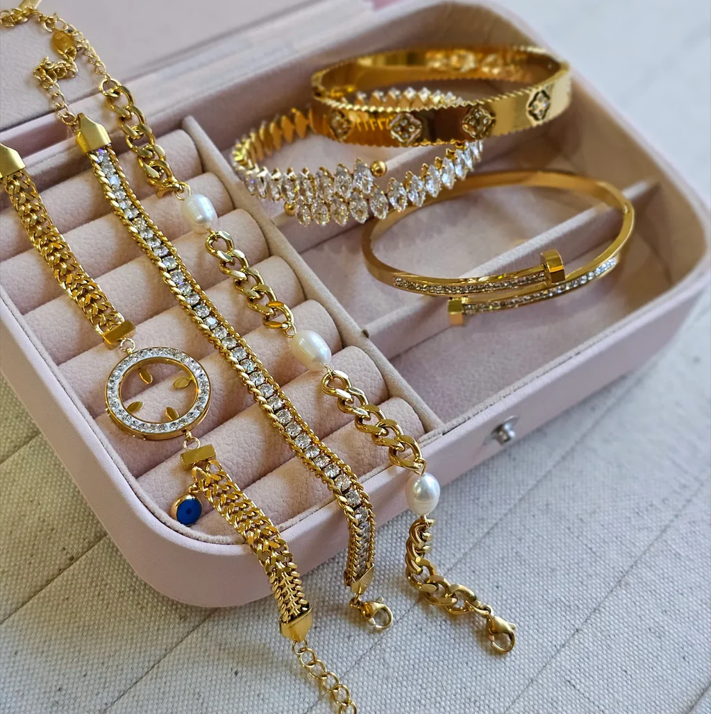 Elegance and exclusivity